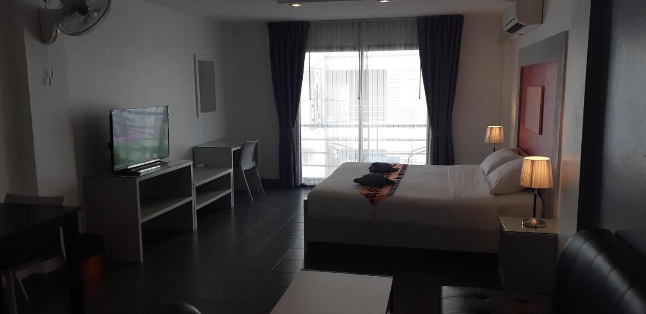 Garden Guest House Pattaya Exterior photo