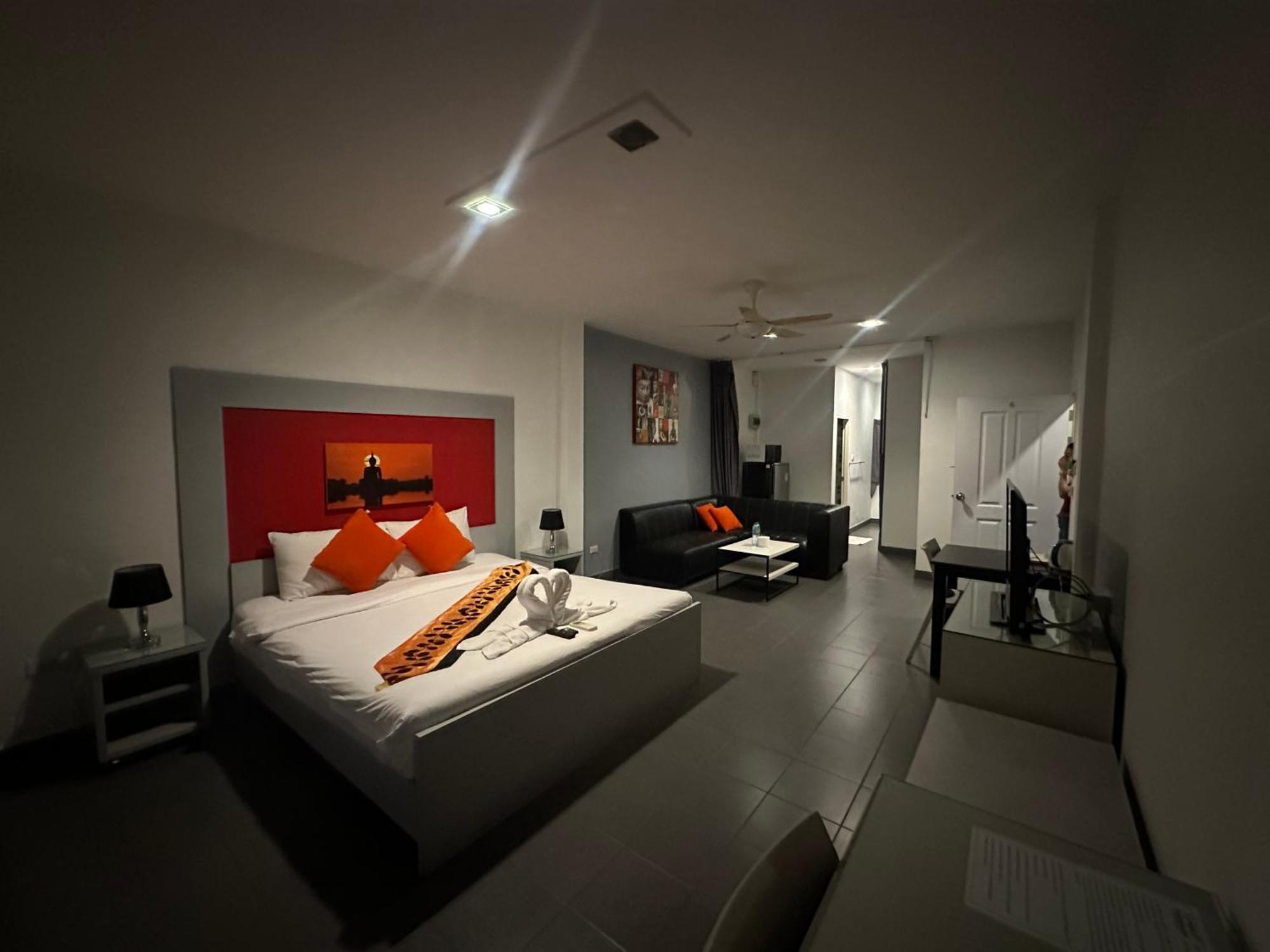 Garden Guest House Pattaya Exterior photo
